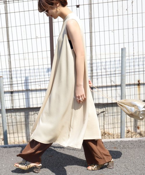 セール たっぷりaラインエンボス加工ワンピースcocaオリジナル コカ Coca D Fashion