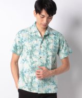 ベージュ