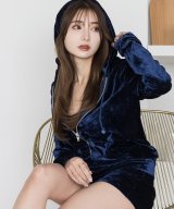 ネイビー