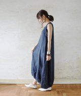ネイビー