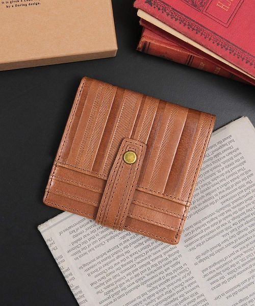 薄い財布 二つ折り メンズ 二つ折り財布 折財布 本革 レザー 薄マチ 薄型 ショートウォレット Vacua ヴァキュア Vacua D Fashion 薄い財布 二つ折り メンズ 二つ折り財布 折財布 本革 レザー 薄マチ 薄型 ショートウォレット Vacua ヴァキュア Vacua D Fashion