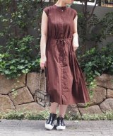 ブラウン