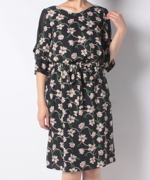 セール 70 Off 花柄ベルスリーブリボンベルト付きワンピース エイミーパール バイ パウダーシュガー Eimy Peal By Powder Sugar D Fashion