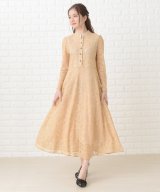 ベージュ