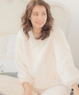 アイボリー