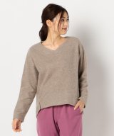 ベージュ