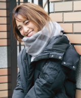 ライトグレー