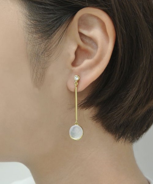 白蝶貝 サークル スウィング イヤリング プラス ヴァンドーム Plus Vendome D Fashion 白蝶貝 サークル スウィング イヤリング プラス ヴァンドーム Plus Vendome D Fashion