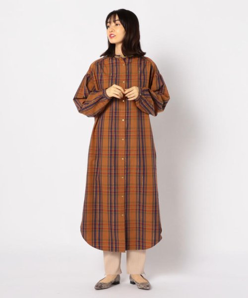 セール Ne Quittez Pas ヌキテパ ストライプ刺繍ワンピース ノーリーズ Nolley S D Fashion