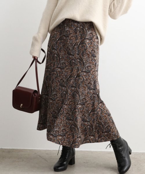 セール ナローシルエットペイズリー柄スカート ビス Vis D Fashion セール ナローシルエットペイズリー柄スカート ビス Vis D Fashion