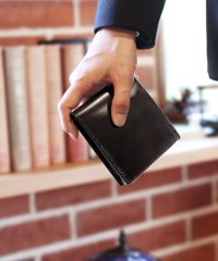 doob London/ドゥーブロンドン doob London [doob London]コードバンレザー二つ折り財布/502746658