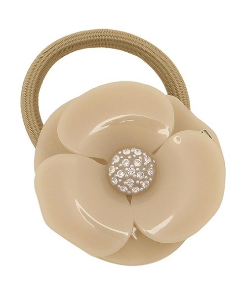 アレクサンドルドゥパリ ヘアゴム ヘアアクセサリー Alexandre De Paris Apy 1935 29 Beg S Timeless Les Ca アレクサンドル ドゥ パリ Alexandre De Paris D Fashion
