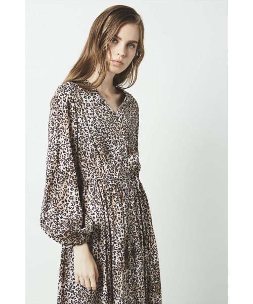 セール レオパードvネックワンピース ノーク Norc D Fashion