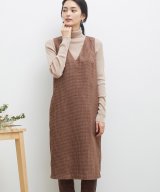 ブラウン(22)