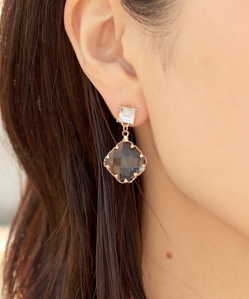 ニノン ninon 【4種展開】揺れる宝石カットのクリアドロップ