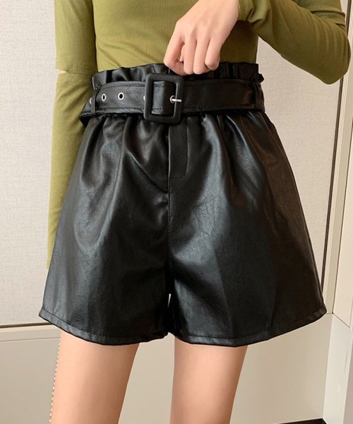 セール レザー ショートパンツ レディース 秋冬 ワイドパンツ ハイウエスト ベルト付き 美脚パンツ 即納 ミニミニストア Miniministore D Fashion セール レザー ショートパンツ レディース 秋冬 ワイドパンツ ハイウエスト ベルト付き 美脚パンツ 即納 ミニミニストア Miniministore D Fashion