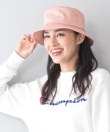 ピンク