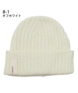 オフホワイト