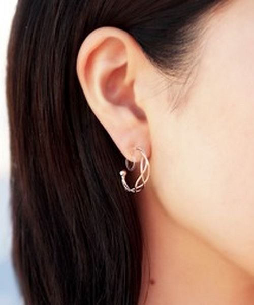 6種展開 華奢ライン樹脂オメガノンホールピアス ニノン Ninon D Fashion 6種展開 華奢ライン樹脂オメガノンホールピアス ニノン Ninon D Fashion