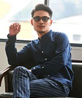 ネイビー