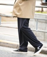 ネイビー