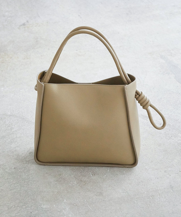 ■ADAM ET ROPE' ロペ おむすびバッグ キャメルブラウン 美品 □ADAM ET ROPE' ロペ おむすびバッグ キャメルブラウン 美品