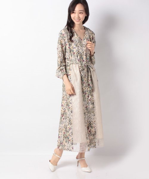 セール60 Off アナウンサー着用 小花プリントxレースオープンワンピース トーナル Tonal D Fashion