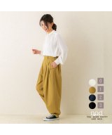 ベージュ