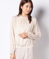ベージュ系