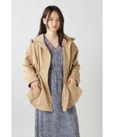ベージュ