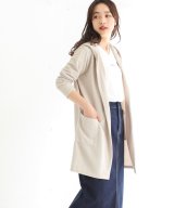 ベージュ