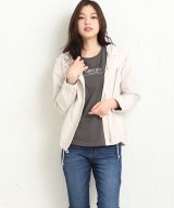 ライトベージュ