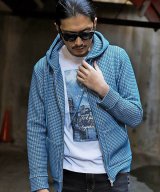 ブルー