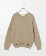 ベージュ