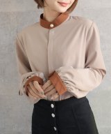 ベージュ