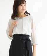 オフホワイト系1