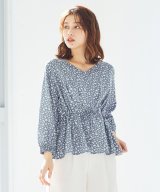 ブルー