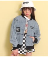 ブルー