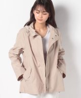 ベージュ系