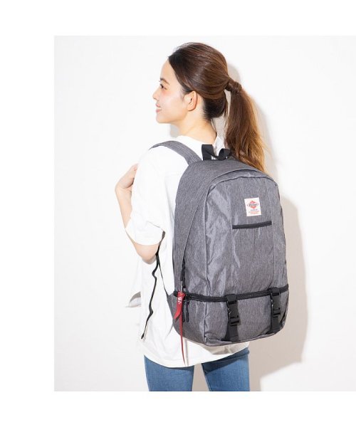 セール10 Off リュック デイパック バッグ メンズ レディース 2層式 ジムリュック ホリデーエーエム Holidaya M ホリデーエーエム Holiday A M D Fashion