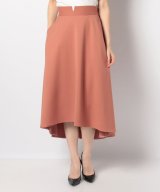 ベージュ