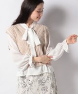 ベージュ×アイボリー