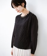 ブラック