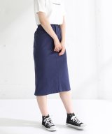 ブルー