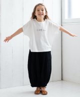 オフホワイト