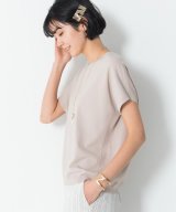 ベージュ系