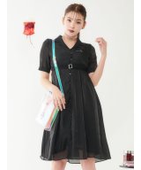 ブラック