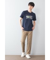 ベージュ