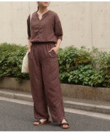 ブラウン