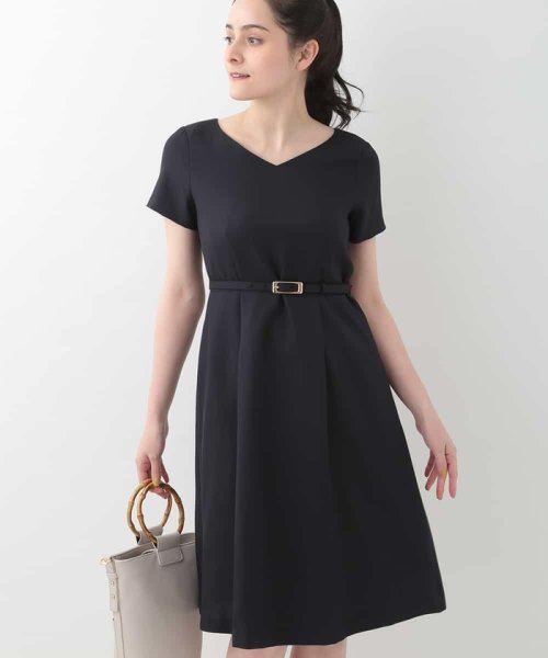 セール 洗濯機で洗える 機能性素材 ベルト付きワンピース オフオン Ofuon D Fashion セール 洗濯機で洗える 機能性素材 ベルト付きワンピース オフオン Ofuon D Fashion